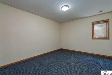 18 Columbia Court North Mankato MN 56003