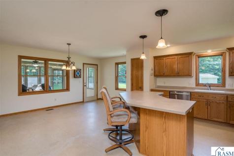 18 Columbia Court North Mankato MN 56003