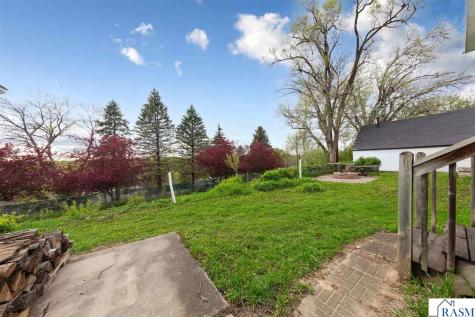 530 S 4th Street Le Sueur MN 56058