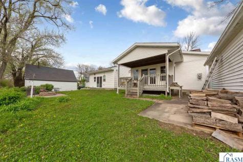 530 S 4th Street Le Sueur MN 56058