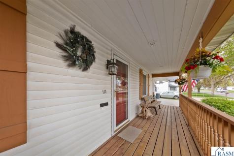 530 S 4th Street Le Sueur MN 56058