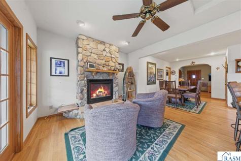 530 S 4th Street Le Sueur MN 56058