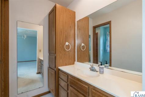 205 Mayan Way Mankato MN 56001