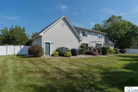 205 Mayan Way Mankato MN 56001