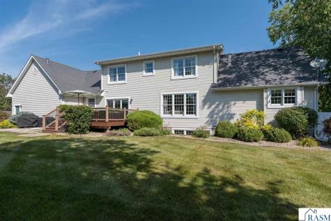 205 Mayan Way Mankato MN 56001