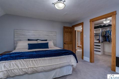 426 Nicollet Avenue North Mankato MN 56003