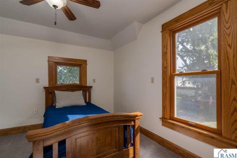 426 Nicollet Avenue North Mankato MN 56003
