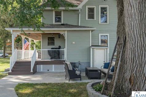 426 Nicollet Avenue North Mankato MN 56003