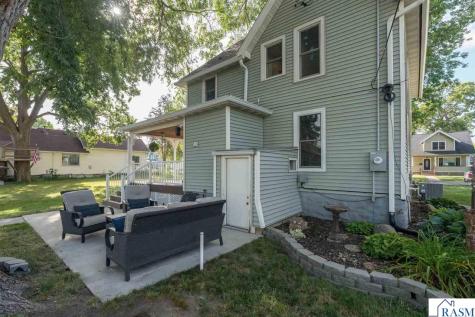 426 Nicollet Avenue North Mankato MN 56003