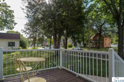 426 Nicollet Avenue North Mankato MN 56003