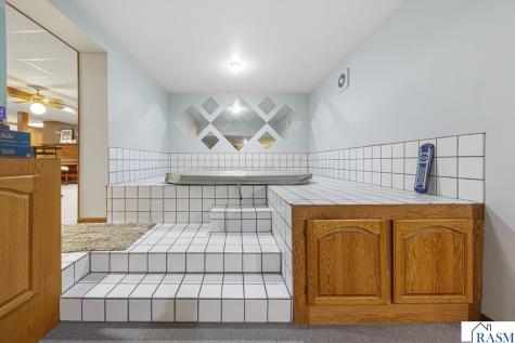 58560 Kirkwood Road Mankato MN 56001