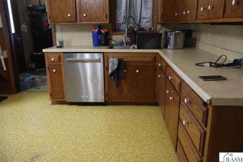 75750 340th Street St. James MN 56081