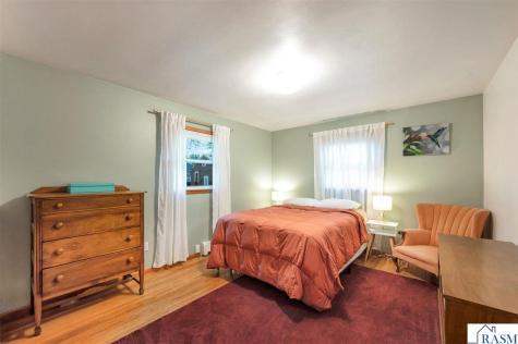 506 Wheeler Avenue North Mankato MN 56003