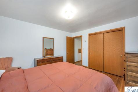 506 Wheeler Avenue North Mankato MN 56003