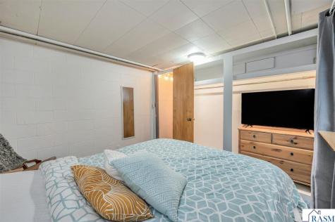 506 Wheeler Avenue North Mankato MN 56003