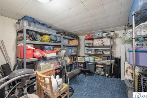 506 Wheeler Avenue North Mankato MN 56003