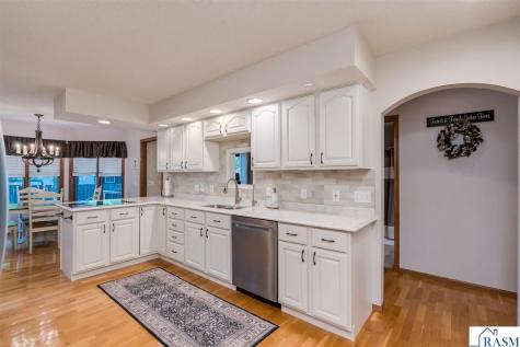 125 Celestine Circle Mankato MN 56001