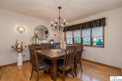125 Celestine Circle Mankato MN 56001