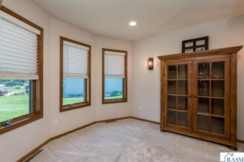 125 Celestine Circle Mankato MN 56001