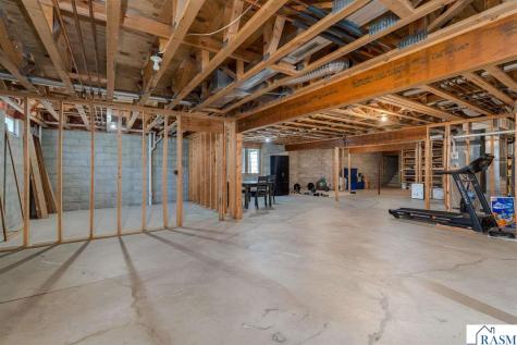 125 Celestine Circle Mankato MN 56001