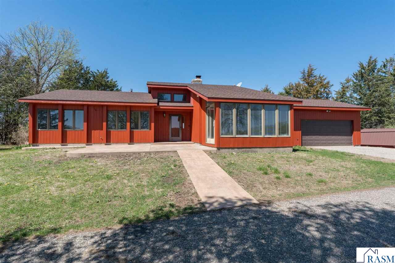 29558 Pumpkin Hill Road Le Sueur MN 56058