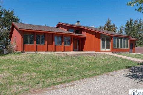 29558 Pumpkin Hill Road Le Sueur MN 56058