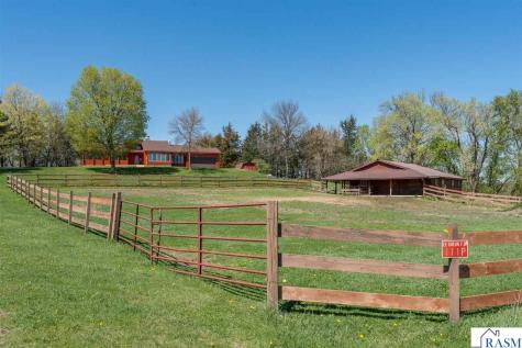 29558 Pumpkin Hill Road Le Sueur MN 56058