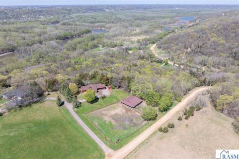 29558 Pumpkin Hill Road Le Sueur MN 56058