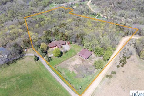 29558 Pumpkin Hill Road Le Sueur MN 56058