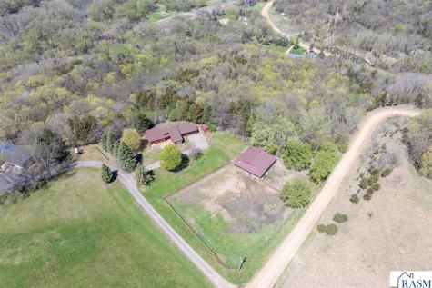 29558 Pumpkin Hill Road Le Sueur MN 56058