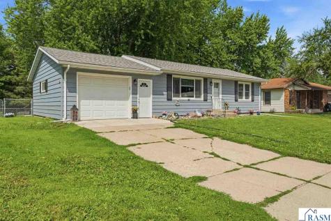 1213 NW 3rd Street Waseca MN 56093