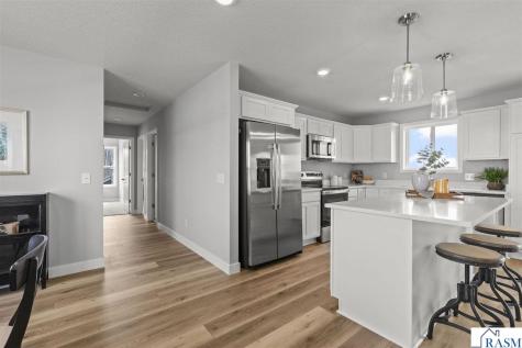 2021 Aster Lane Mankato MN 56001