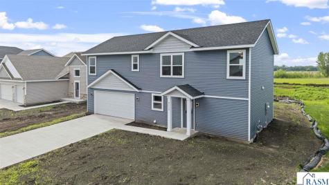 2021 Aster Lane Mankato MN 56001