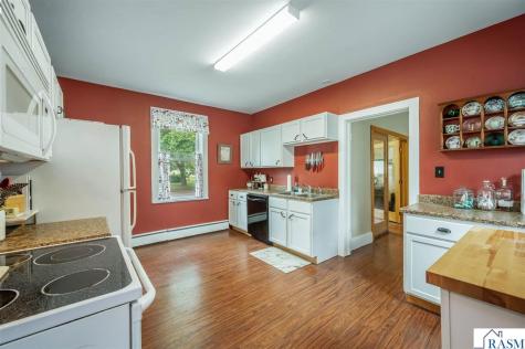 428 W Broadway Avenue St. Peter MN 56082
