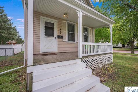 428 W Broadway Avenue St. Peter MN 56082