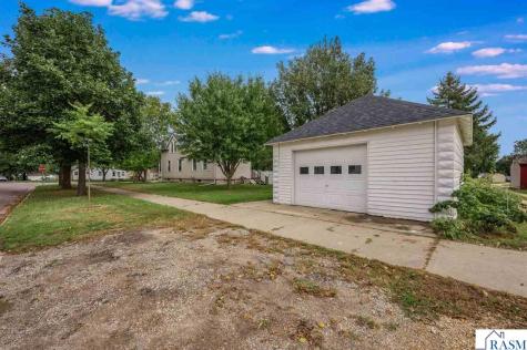 428 W Broadway Avenue St. Peter MN 56082