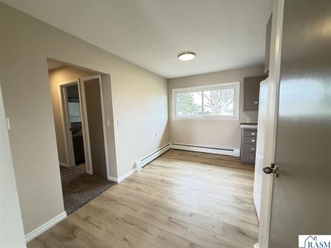 402 E North Street Waldorf MN 56091