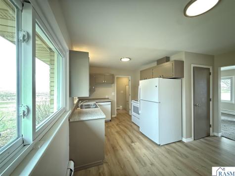 402 E North Street Waldorf MN 56091