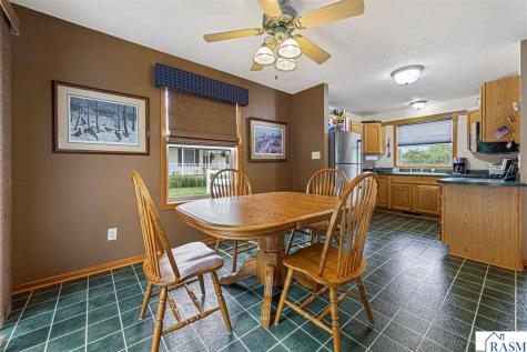 308 Meadow Woods Drive Mankato MN 56001