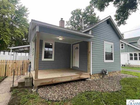 311 Range Street North Mankato MN 56003