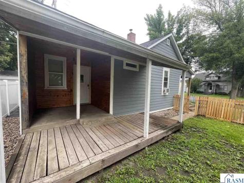 311 Range Street North Mankato MN 56003