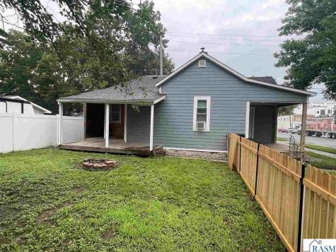 311 Range Street North Mankato MN 56003