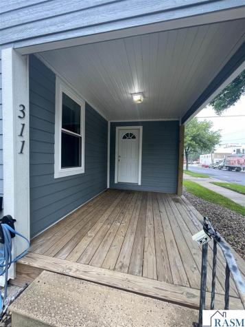 311 Range Street North Mankato MN 56003