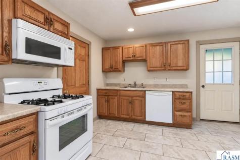 203 N 3rd Street Le Sueur MN 56058