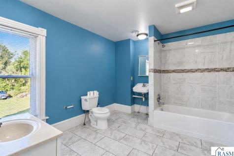 203 N 3rd Street Le Sueur MN 56058