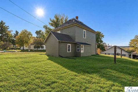 203 N 3rd Street Le Sueur MN 56058