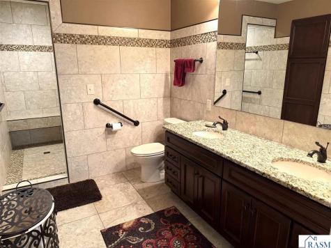 812 Summit Avenue New Ulm MN 56073