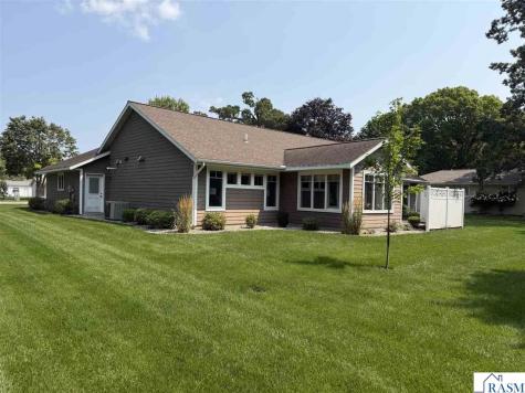 812 Summit Avenue New Ulm MN 56073