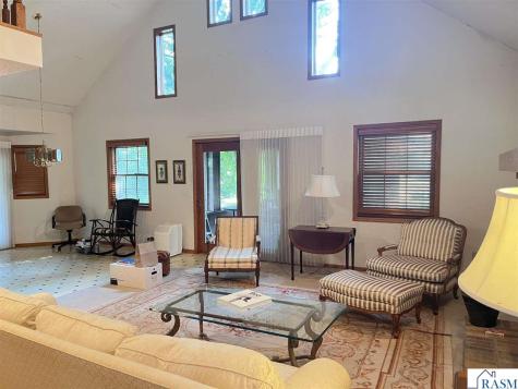 44221 Rabbit Road St. Peter MN 56082