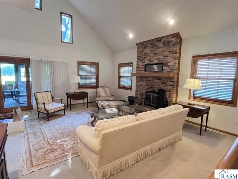 44221 Rabbit Road St. Peter MN 56082
